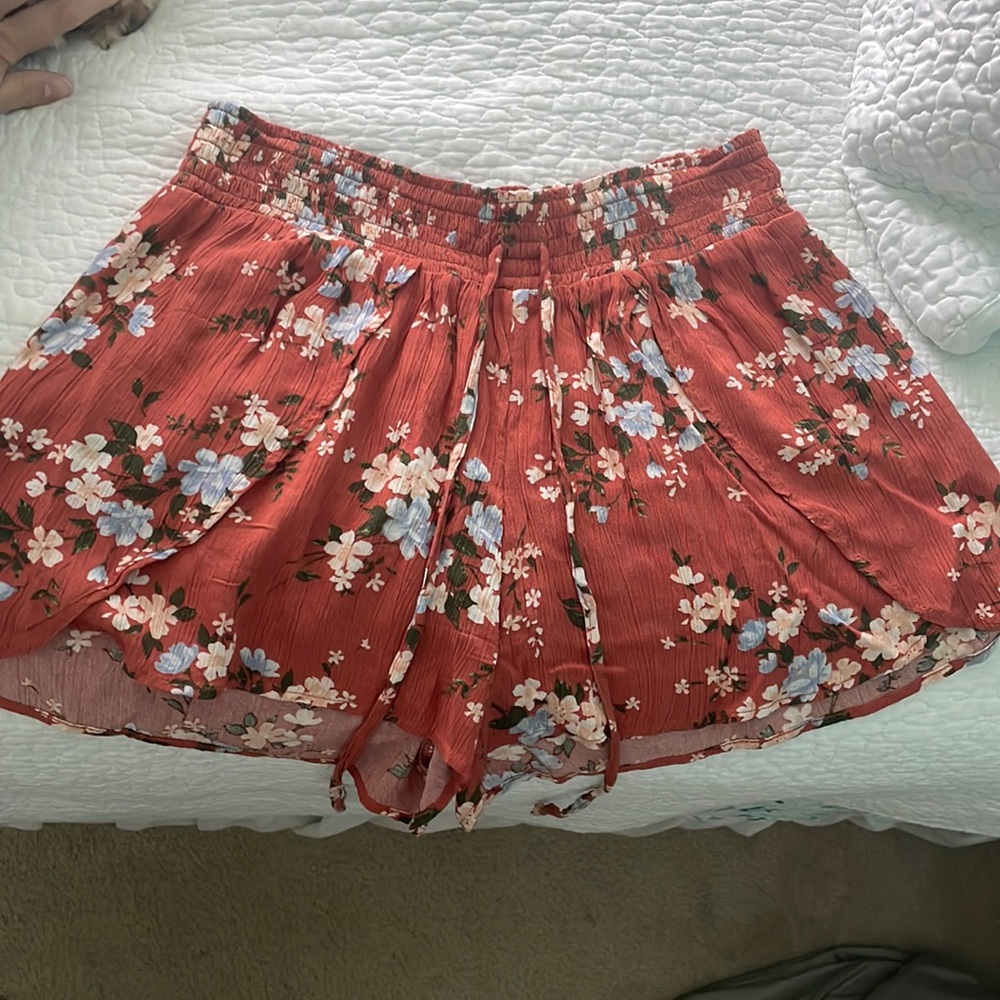 Flowy American eagle shorts